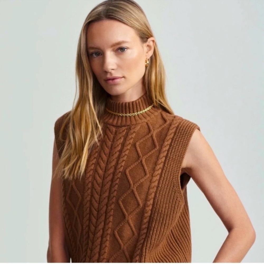 Varley Joilette Roll Mock Neck Sweater Vest Cable Knit Brown M Preppy Old Money